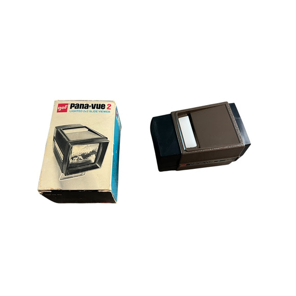 Vintage GAF Pana-Vue 2 Lighted 2x2 Slide Viewer In Original Box - Picture 2 of 8